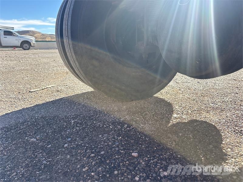 Ford F-750 キャビン及び内装