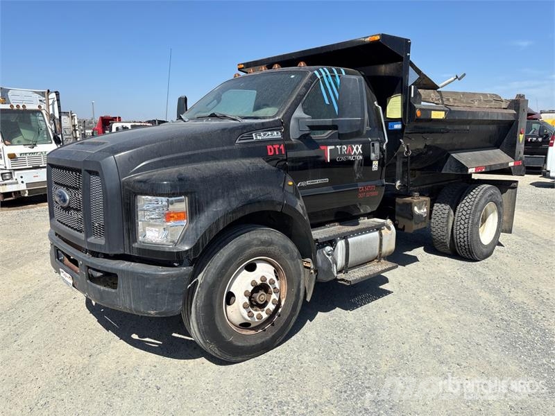 Ford F-750 Sora- ja kippiautot