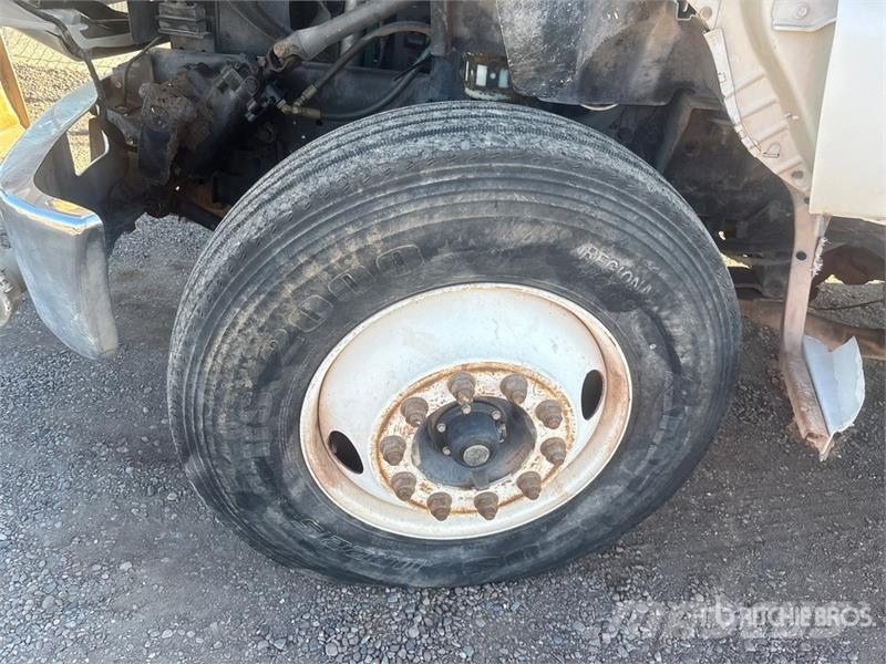 Ford F-750 Tovornjaki za vodo