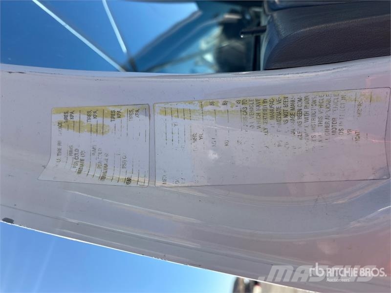 Ford F-750 キャビン及び内装