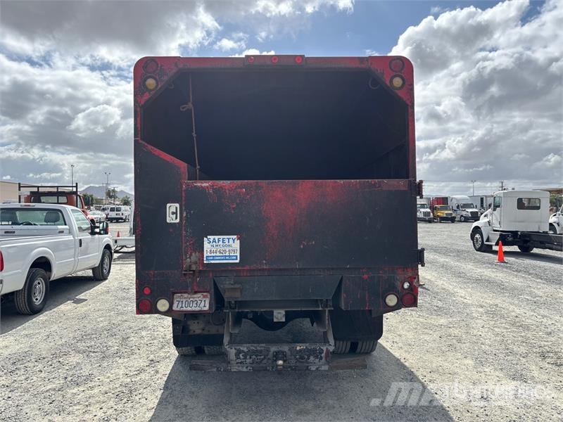 Ford F-750 Wood chip trucks