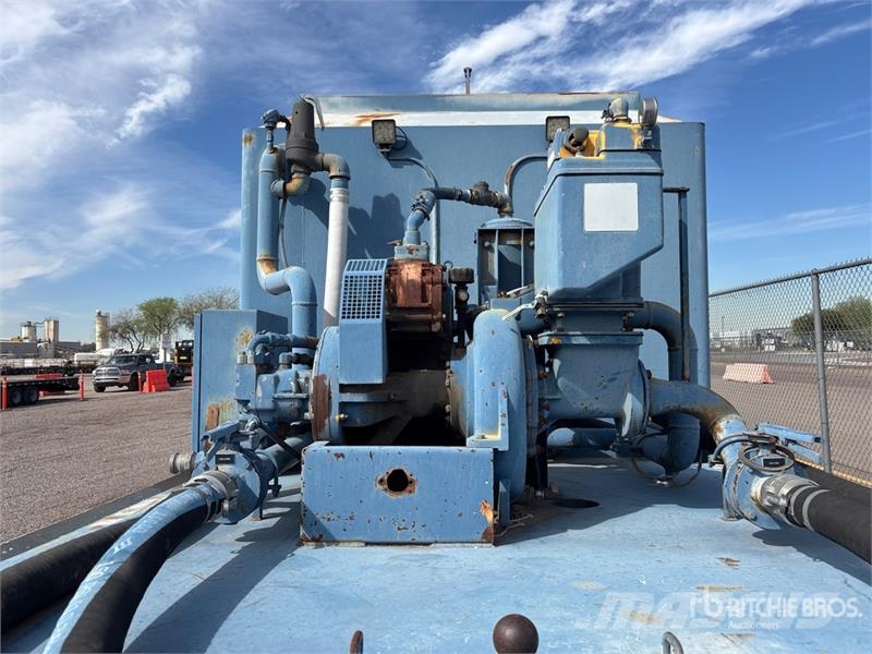 Ford F-750 4x2 Boiler Truck Otros camiones