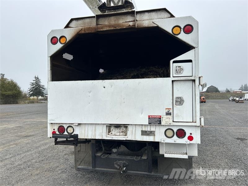Ford F-750 4x2 Chipper Truck (Inoperable) Caminhões de cavacos de madeira