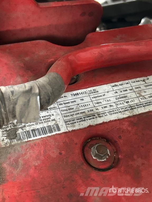 Ford F-750 4x2 Chipper Truck (Inoperable) Caminhões de cavacos de madeira