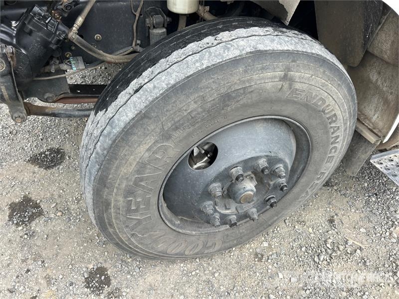 Ford F-750 4x2 Chipper Truck (Inoperable) Caminhões de cavacos de madeira