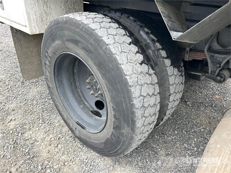 Ford F-750 4x2 Chipper Truck (Inoperable) Caminhões de cavacos de madeira