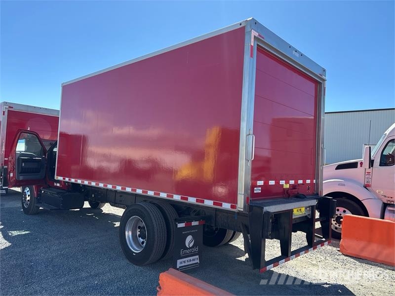 Ford F-750 4x2 Refrigerated Truck Temperature controlled trucks