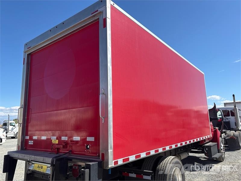 Ford F-750 4x2 Refrigerated Truck Temperature controlled trucks