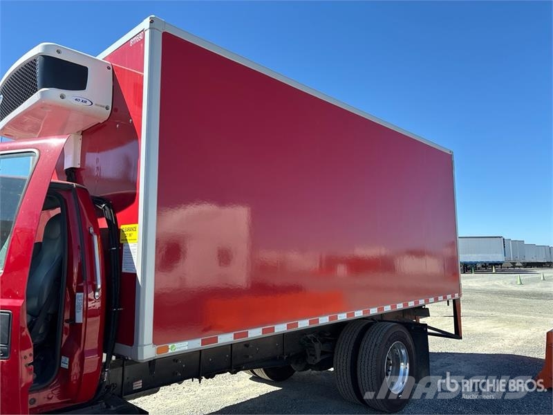 Ford F-750 4x2 Refrigerated Truck Temperature controlled trucks