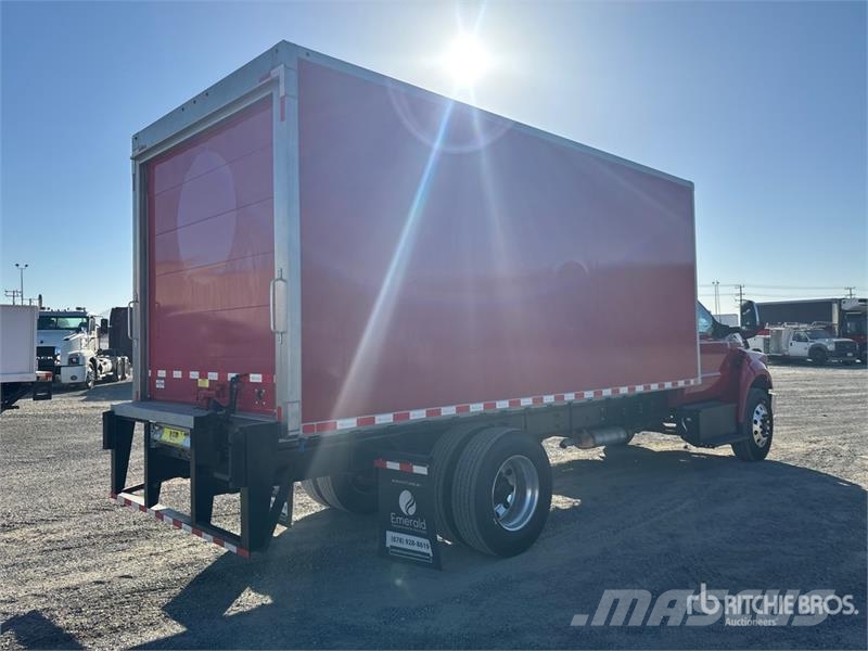 Ford F-750 4x2 Refrigerated Truck Temperature controlled trucks