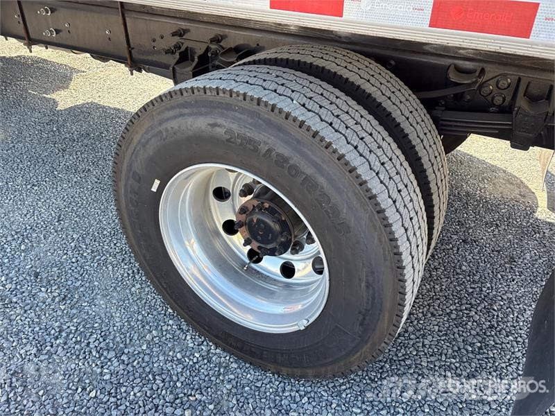 Ford F-750 4x2 Refrigerated Truck Temperature controlled trucks