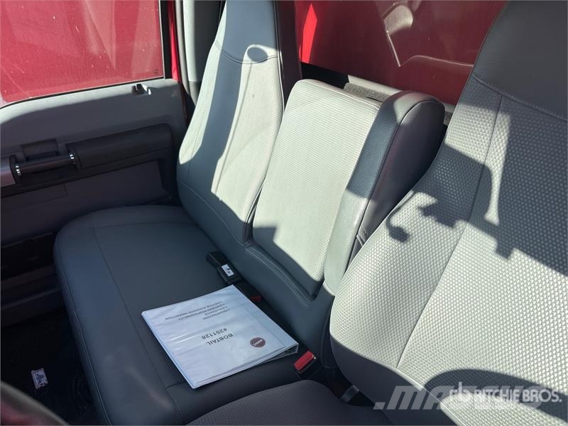 Ford F-750 4x2 Refrigerated Truck Temperature controlled trucks