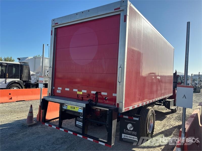 Ford F-750 4x2 Refrigerated Truck Temperature controlled trucks