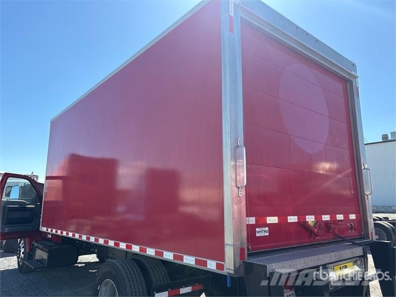 Ford F-750 4x2 Refrigerated Truck Temperature controlled trucks