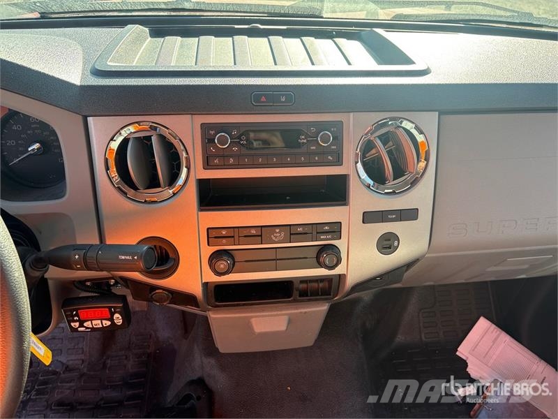 Ford F-750 4x2 Refrigerated Truck Külmikautod