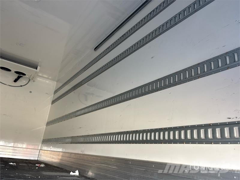 Ford F-750 4x2 Refrigerated Truck Külmikautod