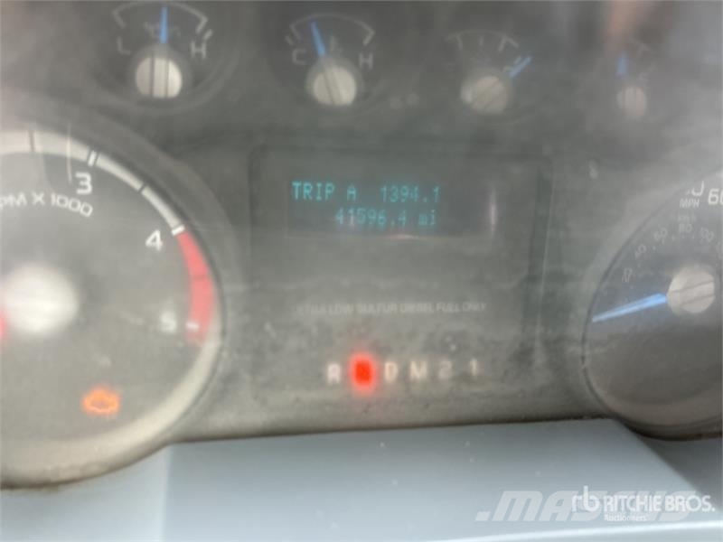 Ford F-750 4x2 Service Truck 市政车