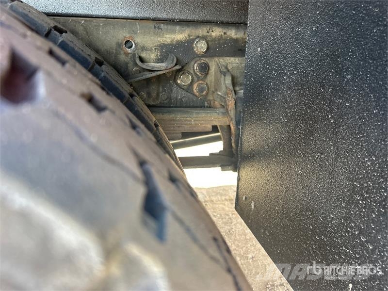 Ford F-750 4x2 Service Truck Pilsētas atkritumvedēji