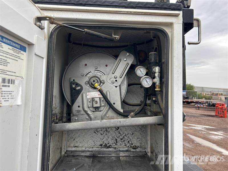 Ford F-750 4x2 Service Truck Kommunal-Sonderfahrzeuge