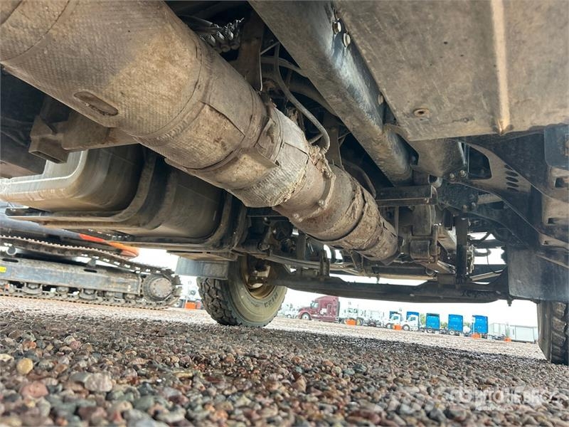 Ford F-750 4x2 Service Truck Kommunal-Sonderfahrzeuge