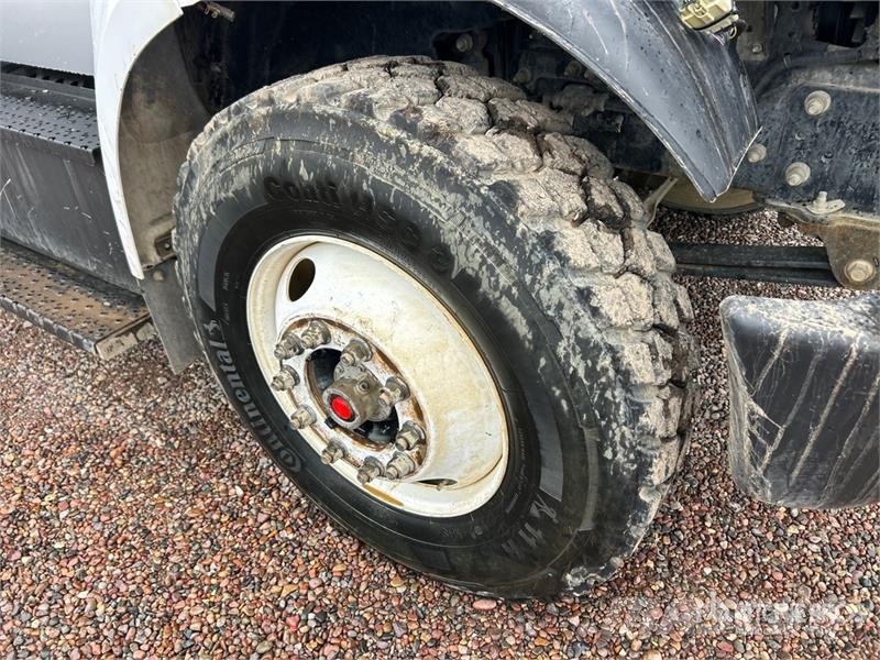 Ford F-750 4x2 Service Truck Kommunal-Sonderfahrzeuge