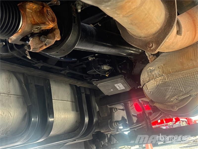 Ford F-750 4x2 Service Truck Pilsētas atkritumvedēji