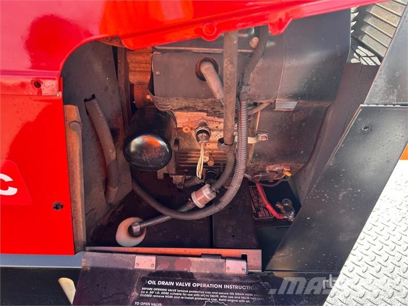 Ford F-750 4x2 Service Truck Pilsētas atkritumvedēji