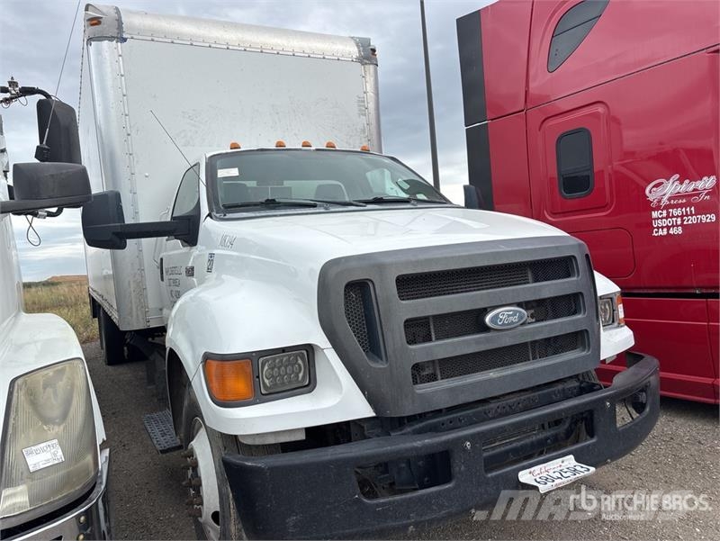 Ford F-750 4x2 Van Truck Φορτηγά Κόφα