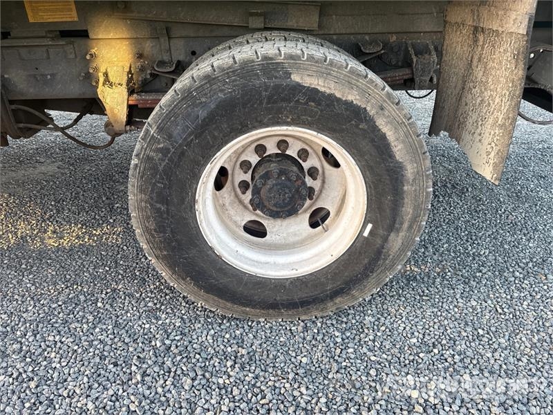Ford F-750 XL 4x2 Chipper Truck Caminhões de cavacos de madeira
