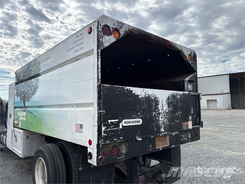 Ford F-750 XL 4x2 Chipper Truck Wood chip trucks