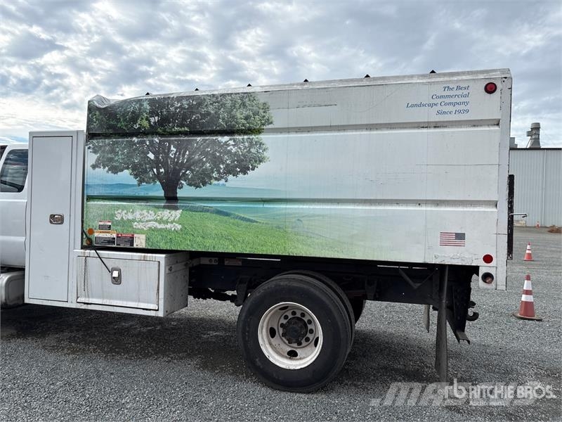 Ford F-750 XL 4x2 Chipper Truck Wood chip trucks