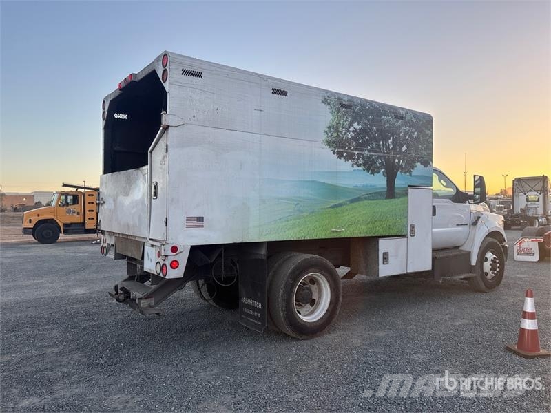 Ford F-750 XL 4x2 Chipper Truck Caminhões de cavacos de madeira