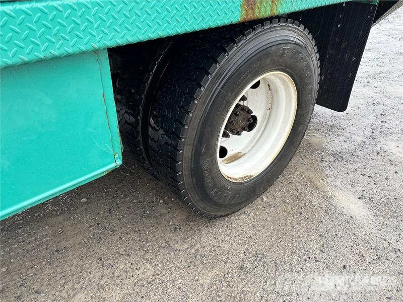 Ford F 750 XL 4x2 Flatbed Truck Pritschenwagen/Pritschenwagen mit Seitenklappe
