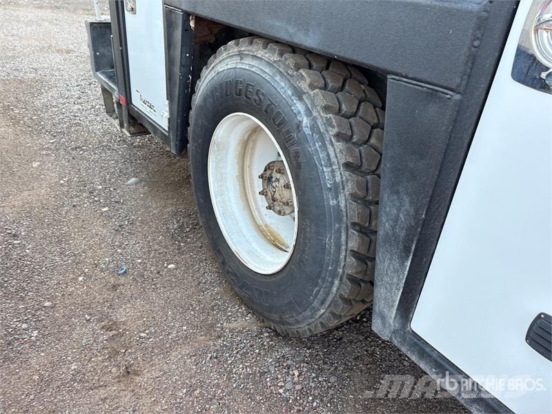 Ford F-750 XL 4x2 Service Truck Veículos municipais / de uso geral