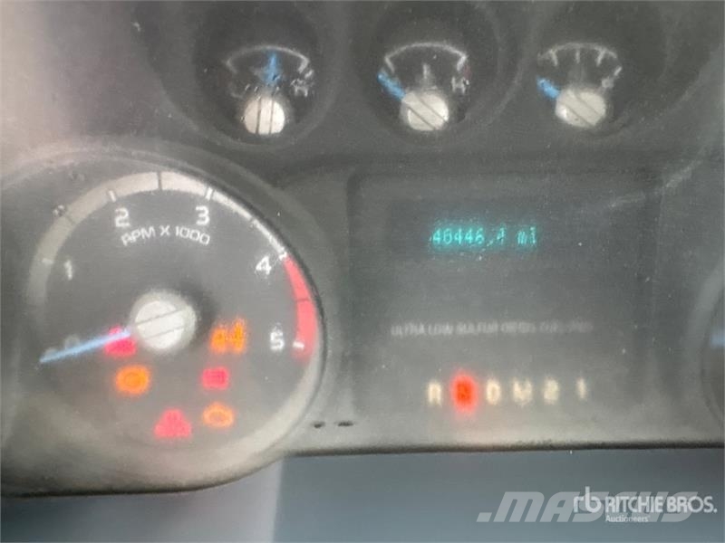 Ford F-750 XL 4x2 Service Truck Veículos municipais / de uso geral