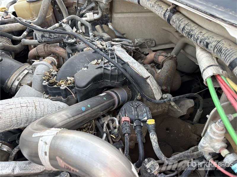 Ford F-750 XL 4x2 Service Truck Veículos municipais / de uso geral