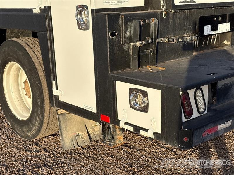Ford F-750 XL 4x2 Service Truck Veículos municipais / de uso geral
