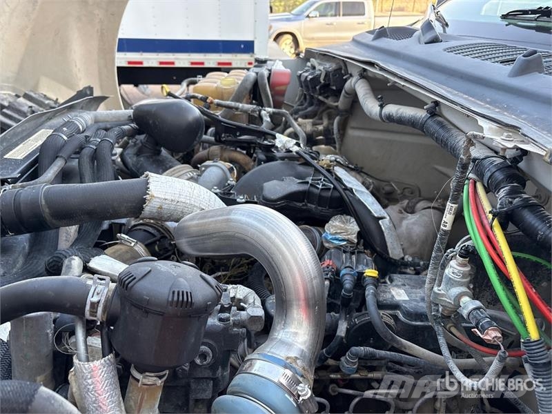 Ford F-750 XL 4x2 Service Truck Veículos municipais / de uso geral