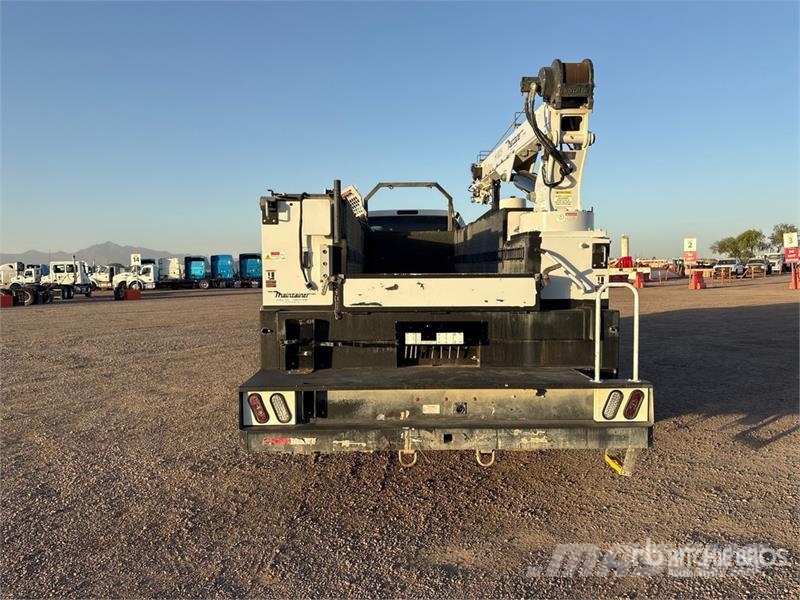 Ford F-750 XL 4x2 Service Truck Veículos municipais / de uso geral