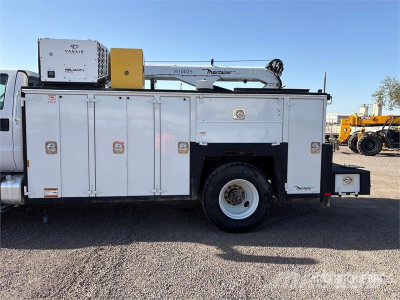 Ford F-750 XL 4x2 Service Truck Veículos municipais / de uso geral