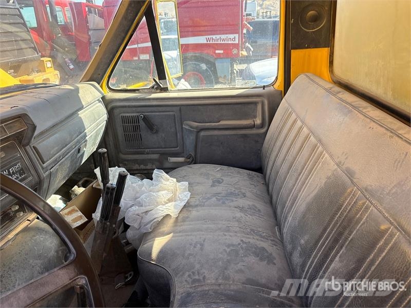 Ford F-800 4x2 Water Truck Water tankers
