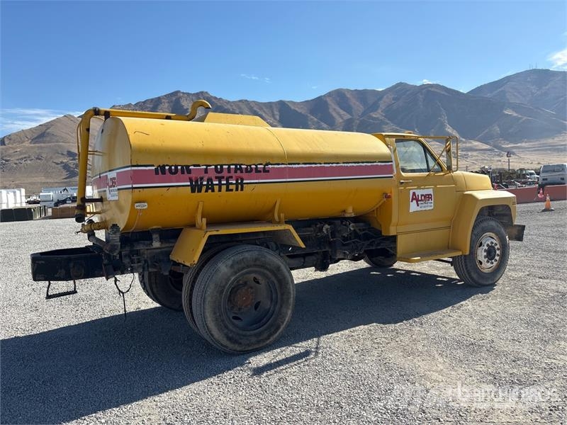 Ford F-800 4x2 Water Truck Water tankers