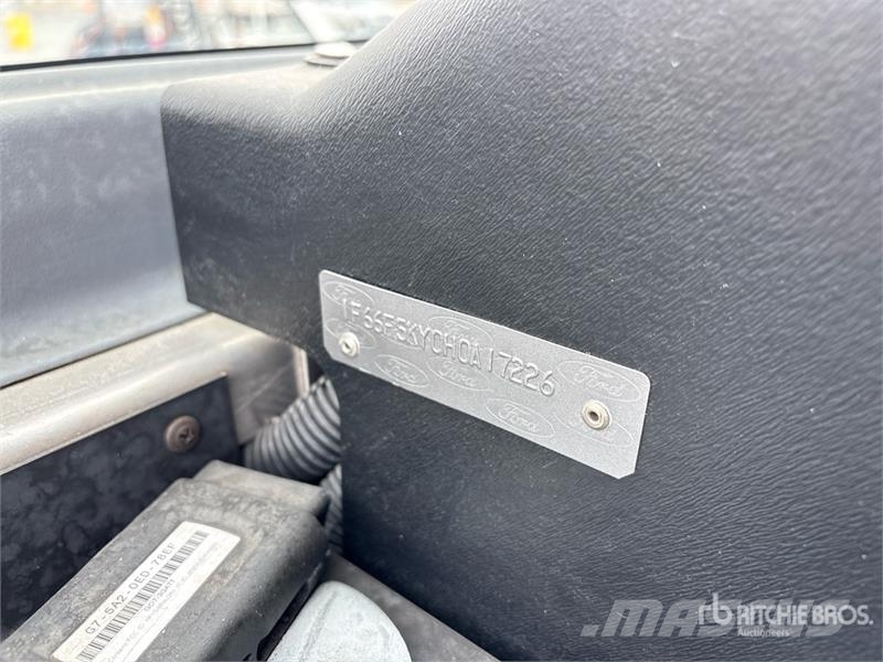 Ford F59 4x2 Step Van Varebiler