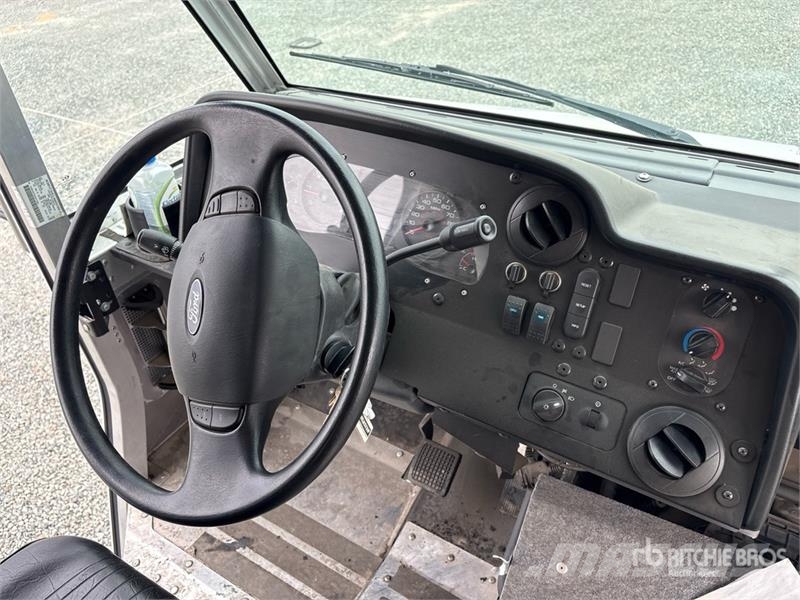 Ford F59 4x2 Step Van Varebiler