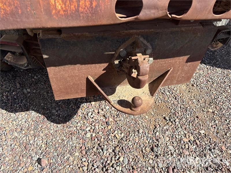 Ford F600 4x2 S/A Dump Truck (Inoperable) Kipper