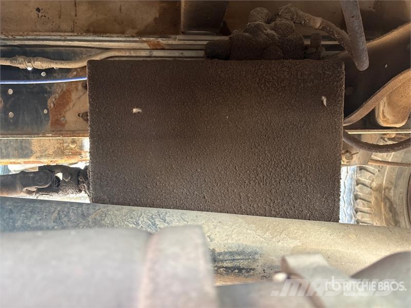 Ford F600 4x2 S/A Dump Truck (Inoperable) Kipper