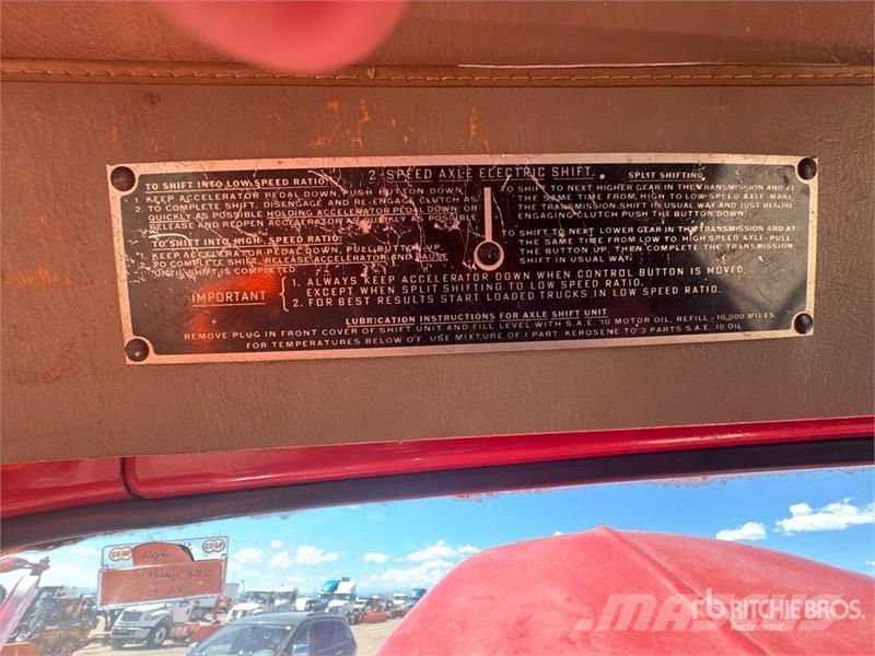 Ford F60Z6K 4x2 Fire Truck Itfaiye araçlari