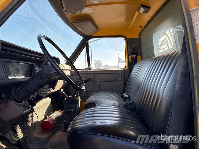Ford F800 S/A Dump Truck Kiper tovornjaki