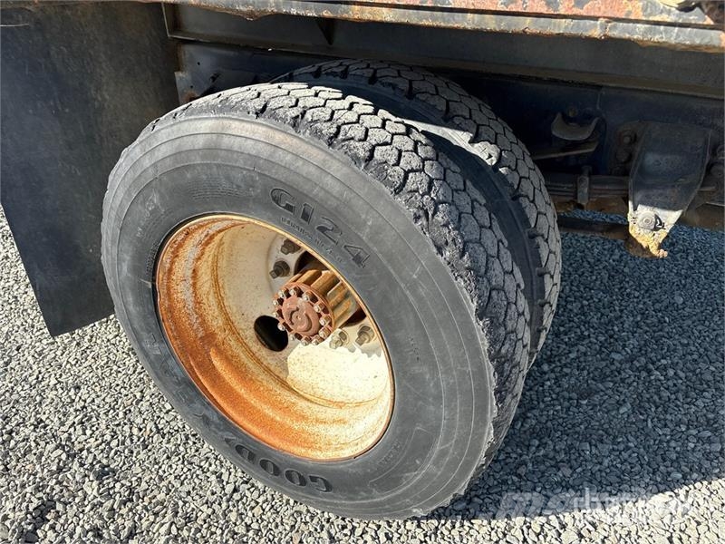 Ford F800 S/A Dump Truck Kiper tovornjaki