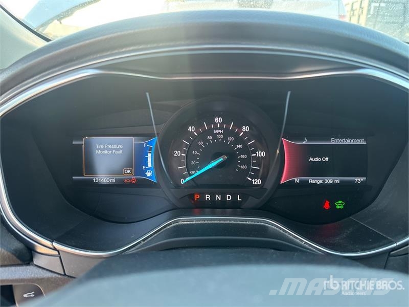 Ford Fusion Hybrid Automobile 汽车
